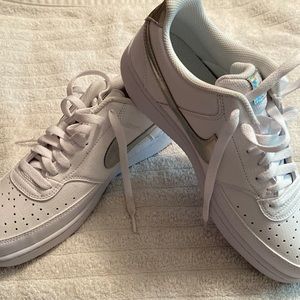 Nike Court Vision US 9.5 White with Silver Swoosh BRAND NEW